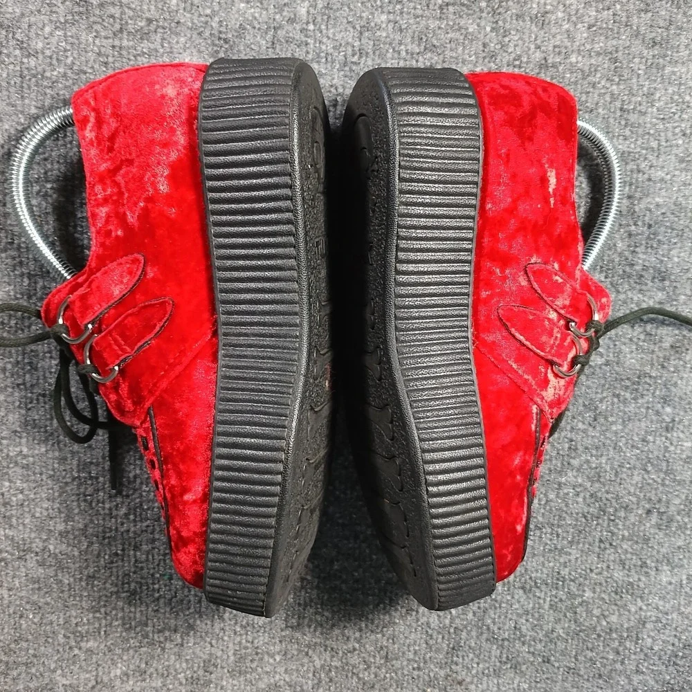 TUK Viva Mondo Creepers Women Size 7 Red Velvet Platform Shoes